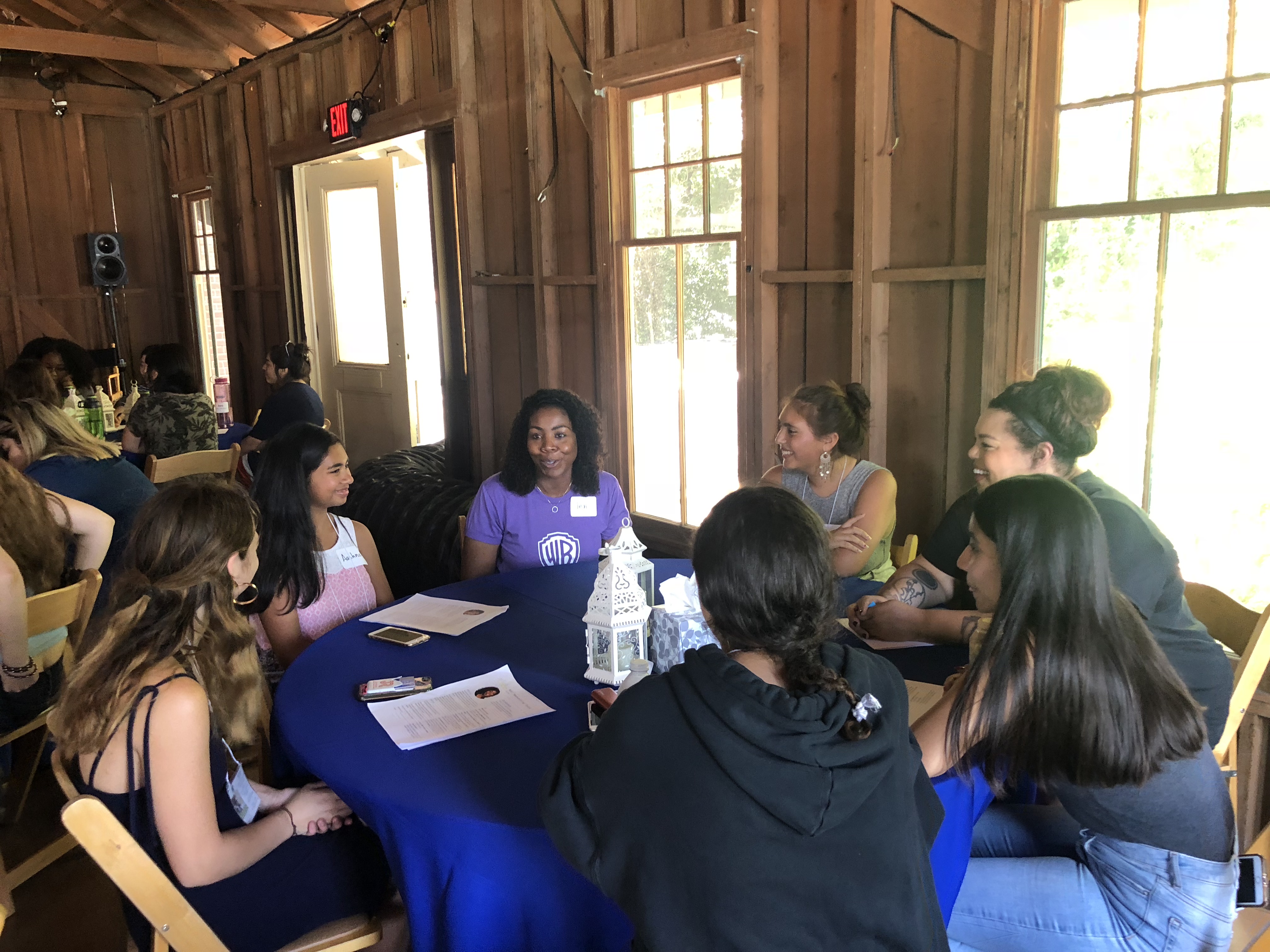 Womentoring - Table Mentors sharing their story with the students