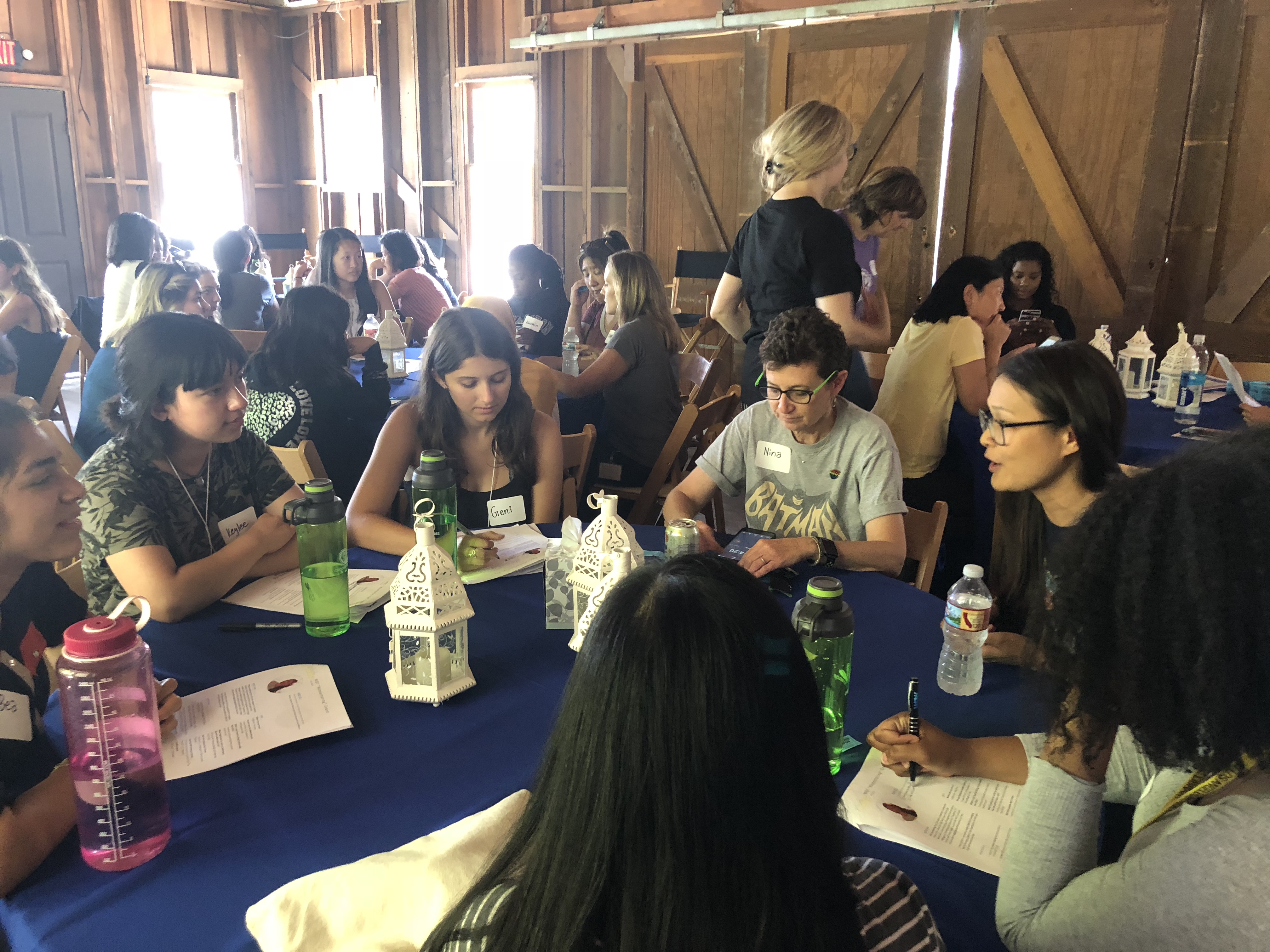 Womentoring - Table Mentors sharing their story with the students