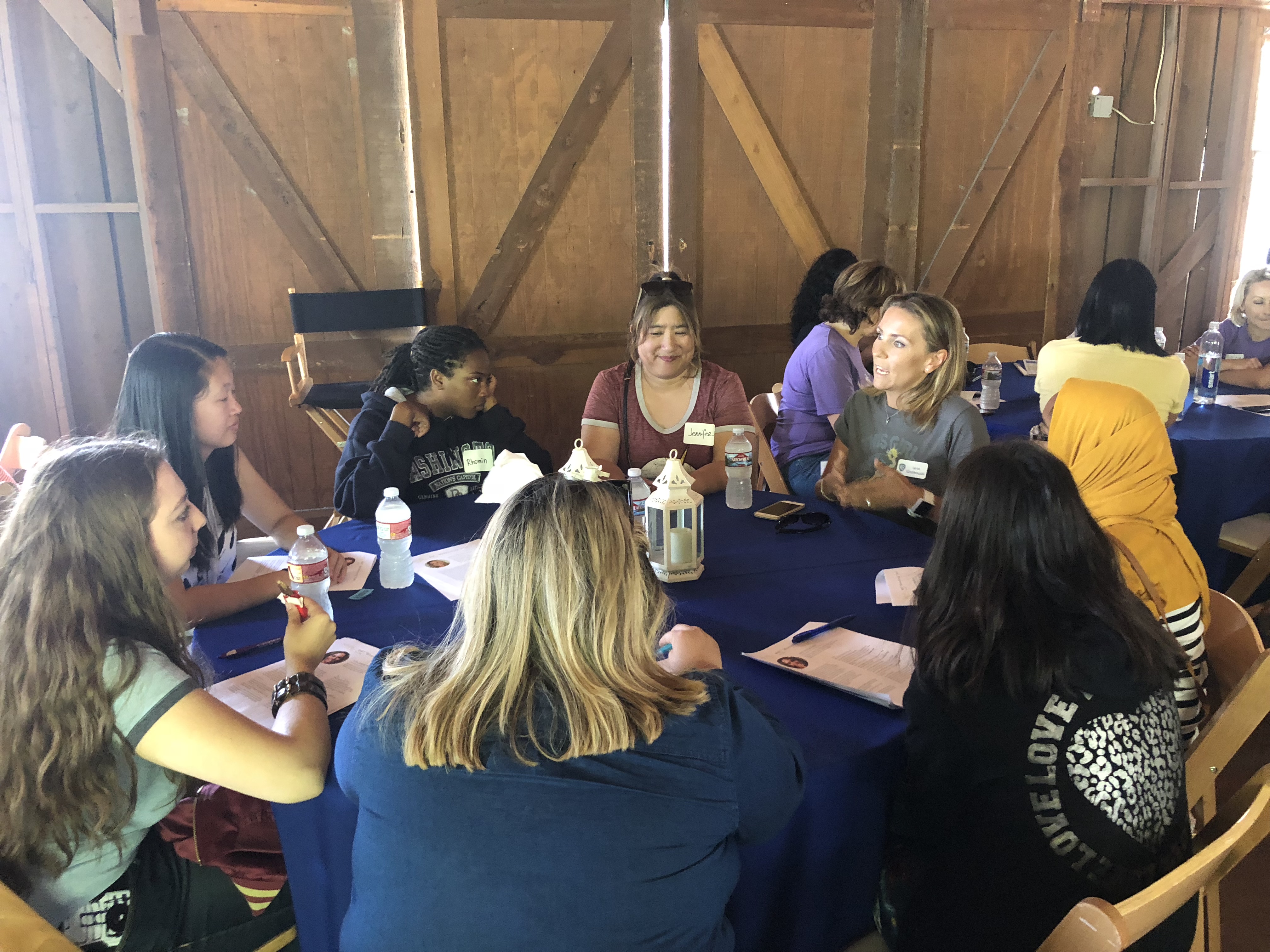 Womentoring - Table Mentors sharing their story with the students